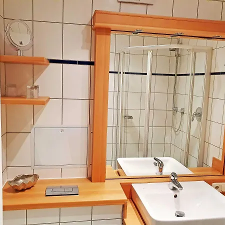 Sonneck - Inselliebe Rugen Mit Strandkorb Apartmán